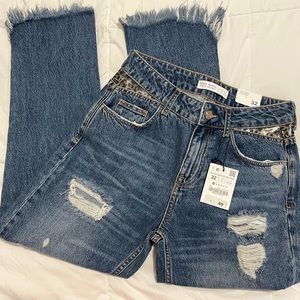 NWT Zara Basic Z1975 Denim High Rise Cropped Jeans with Cheetah Print Detail